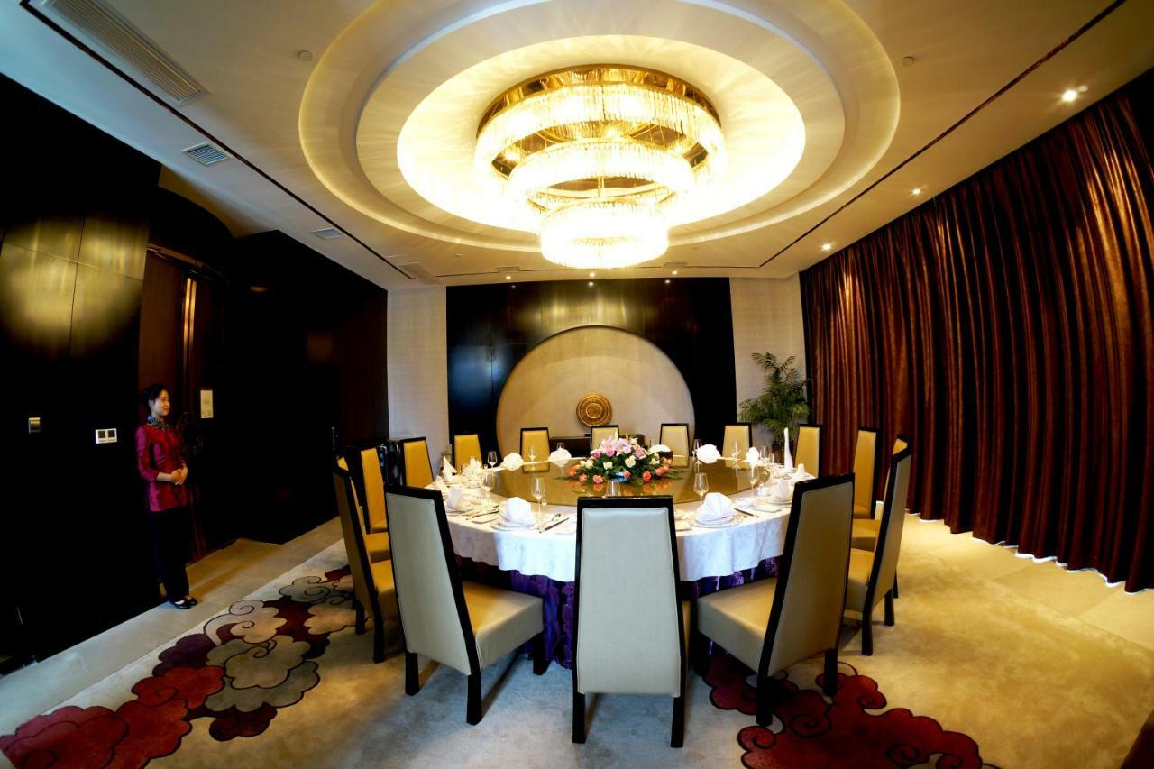 Argyle Grand Hotel Xingyi  Exterior foto